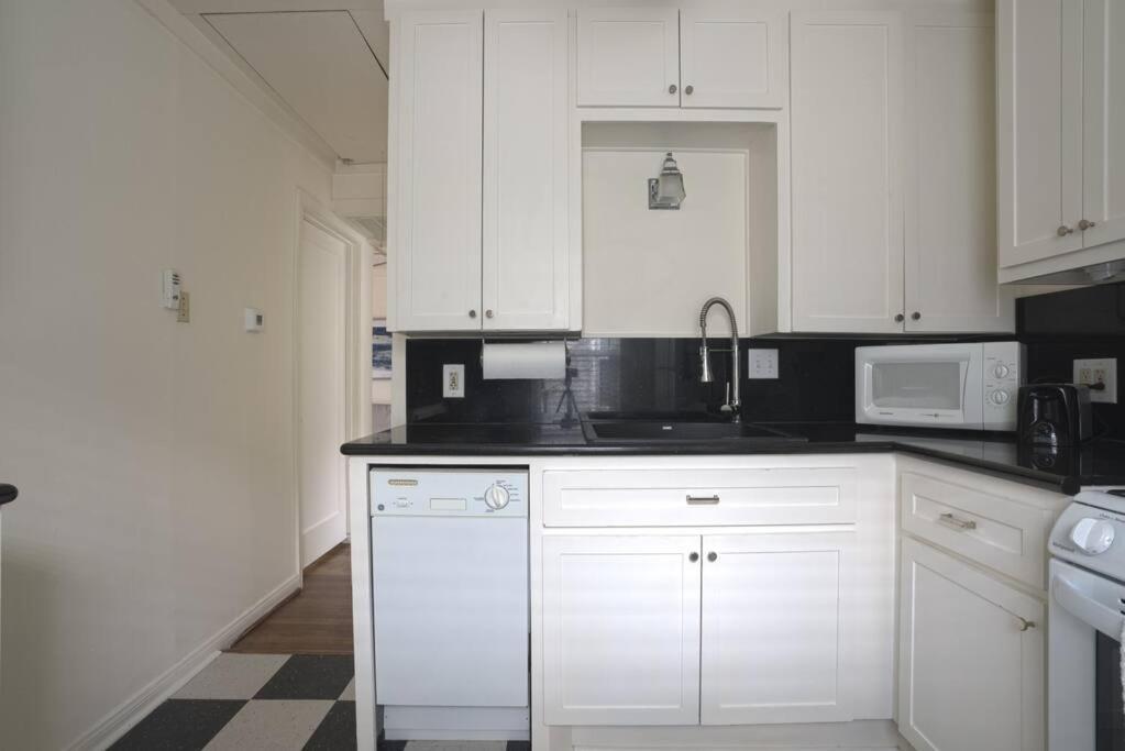 Daire Stylish W Texas Flair Apt Close To Med Ctr Nrg Downtown